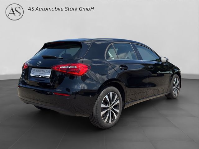 Fahrzeugabbildung Mercedes-Benz A 250 e Style+Leder+Navi+LED+MBUX+DAB