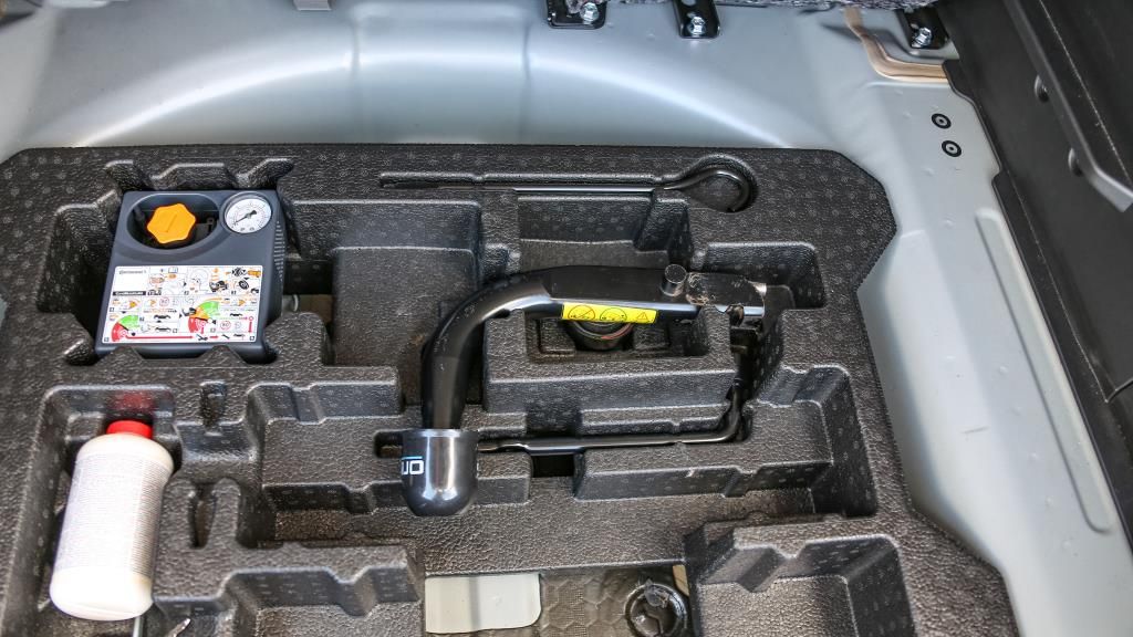 Autohaus Zimpel & Franke - Suzuki SX4 1.4 AHK+SHZ+LED+FWD+Re-Import - Bild 15 Autohaus Zimpel & Franke - Suzuki SX4 1.4 AHK+SHZ+LED+FWD+Re-Import - Bild 15