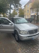 Mercedes-Benz Mercedes Benz ml 270 - Mercedes-Benz ML 270 in Bremen