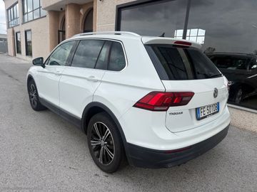Volkswagen Tiguan - 4