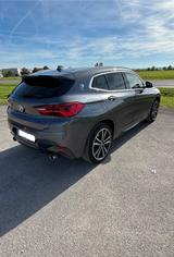 BMW X2 sDrive20i in Top-Zustand, sportlich, gepflegt - BMW X2 in Stuttgart