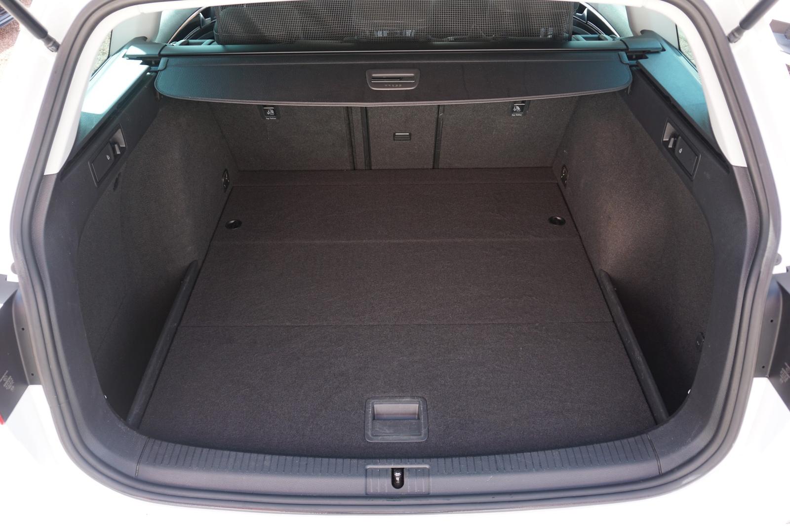 Volkswagen Golf VII Variant 1.5 TSI Highline DSG LED Kamera, миниатюра 30