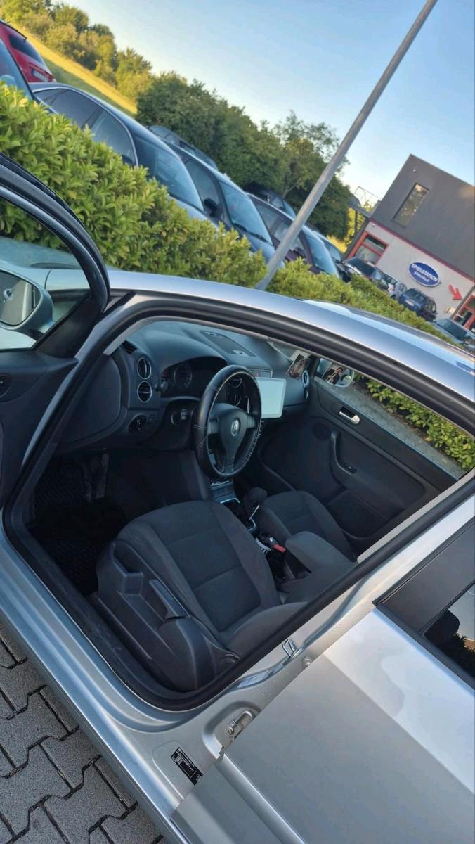 Volkswagen Golf Plus 2005 — rear view