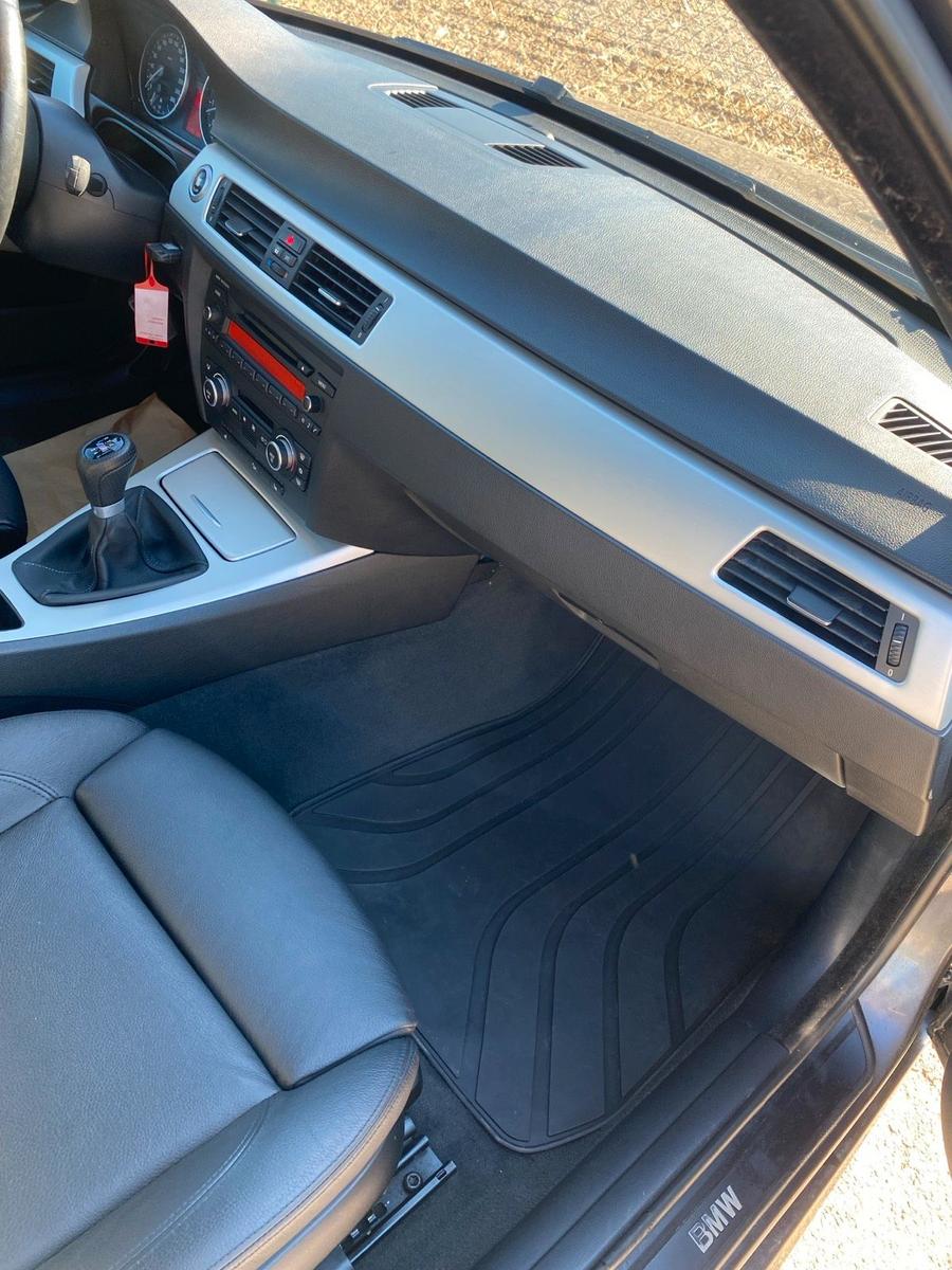BMW 325 2007 — photo 12