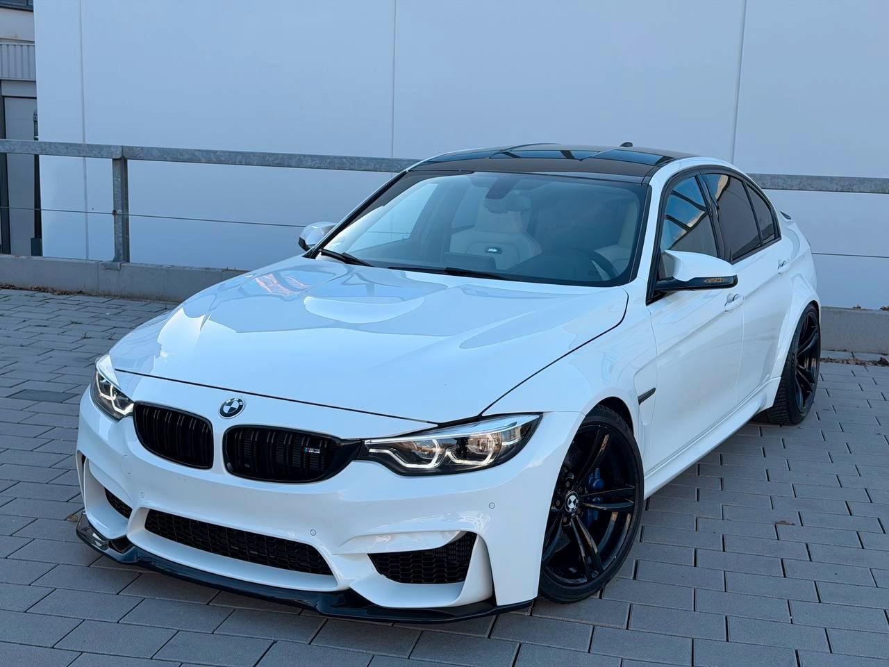 BMW M3 Competition Carbon
