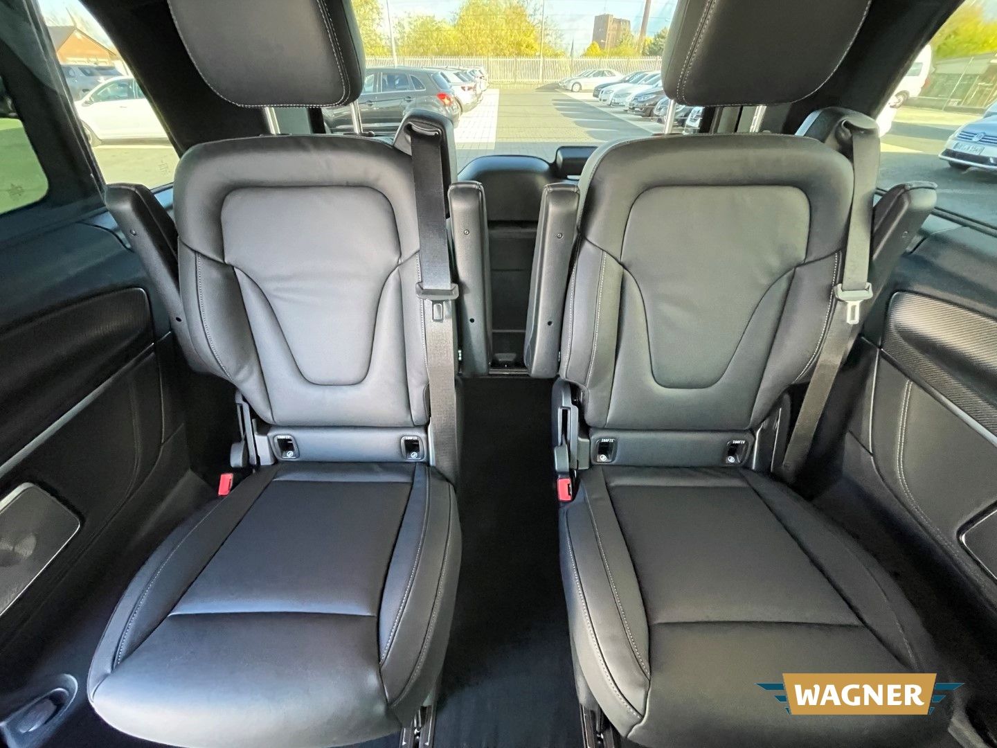 Fahrzeugabbildung Mercedes-Benz V 300 d AMG EXCLUSIVE EDITION 4MATIC lang Voll V