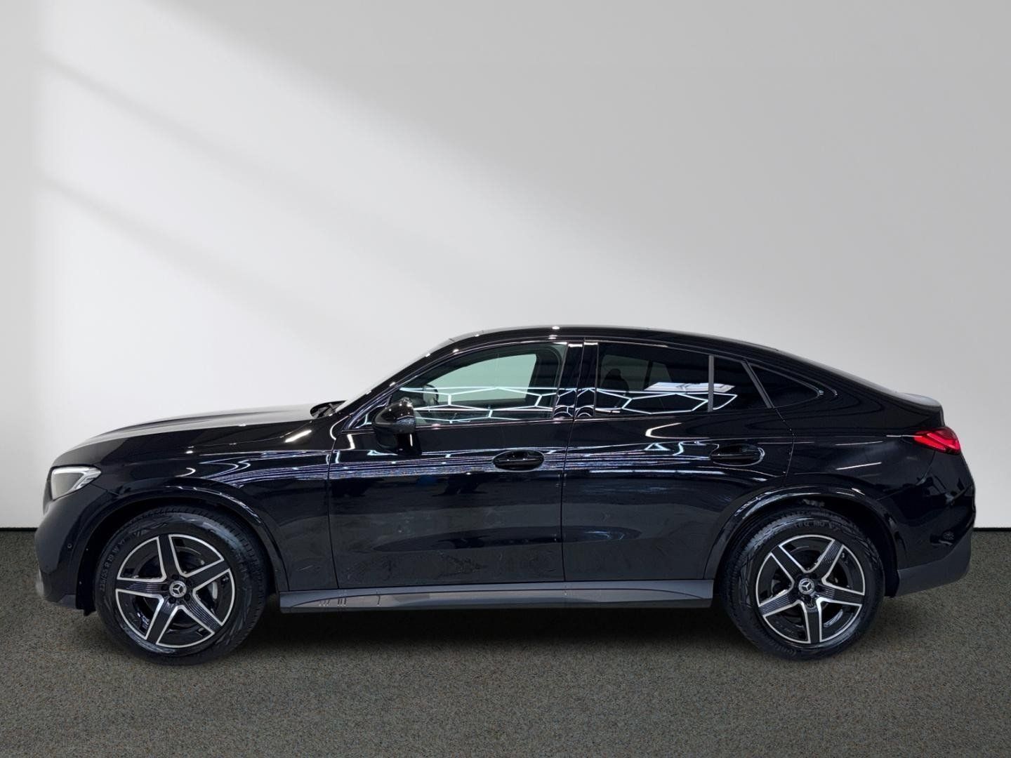 Mercedes-Benz GLC 300 d 4M Coupé AMG Night Panorama 360°K. AHK foto 3