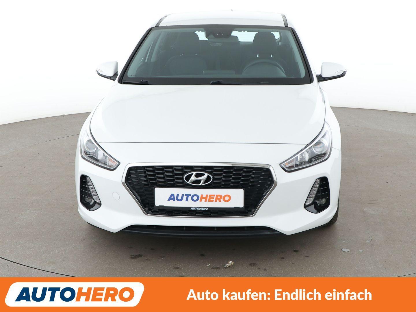 Hyundai i30 1.4 Select*SPUR*PDC*KLIMA*TEMPO*GARANTIE*
