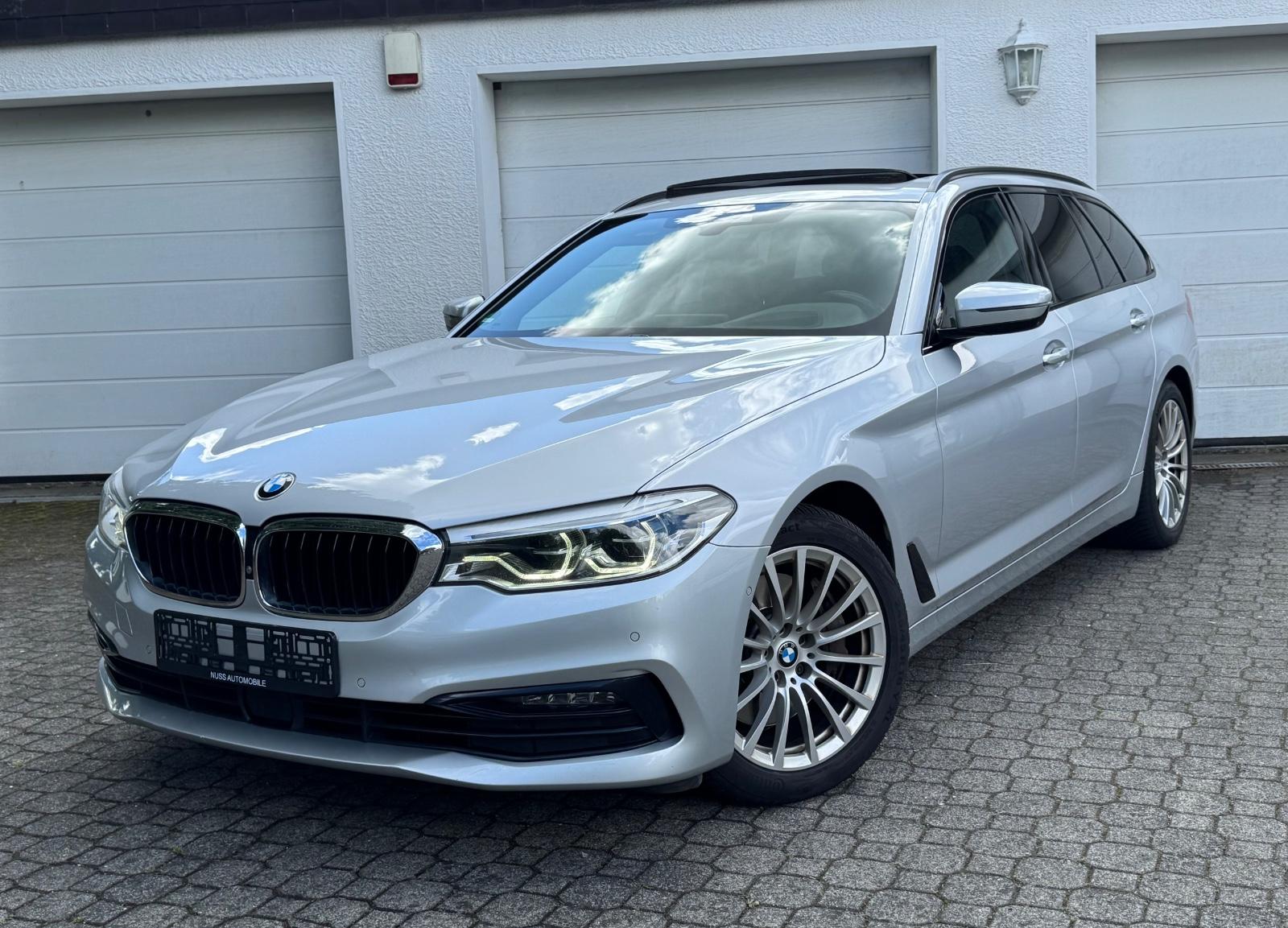 BMW 540i xD Sport NAPPA*PANO*FERN.PARK*STHZ*ACC*AHK
