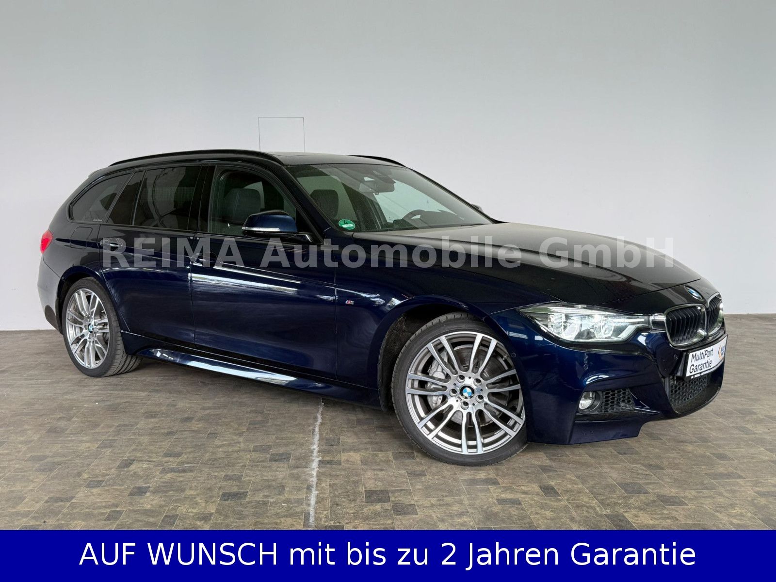 Fahrzeugabbildung BMW 335 d xDrive M Sport Touring, HUD, LED, H&K