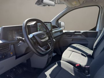 Ford Tourneo Custom - 9