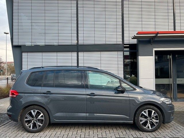 Volkswagen Touran Highline 1,5 TSI BMT LED ACC STANDHZ AHK