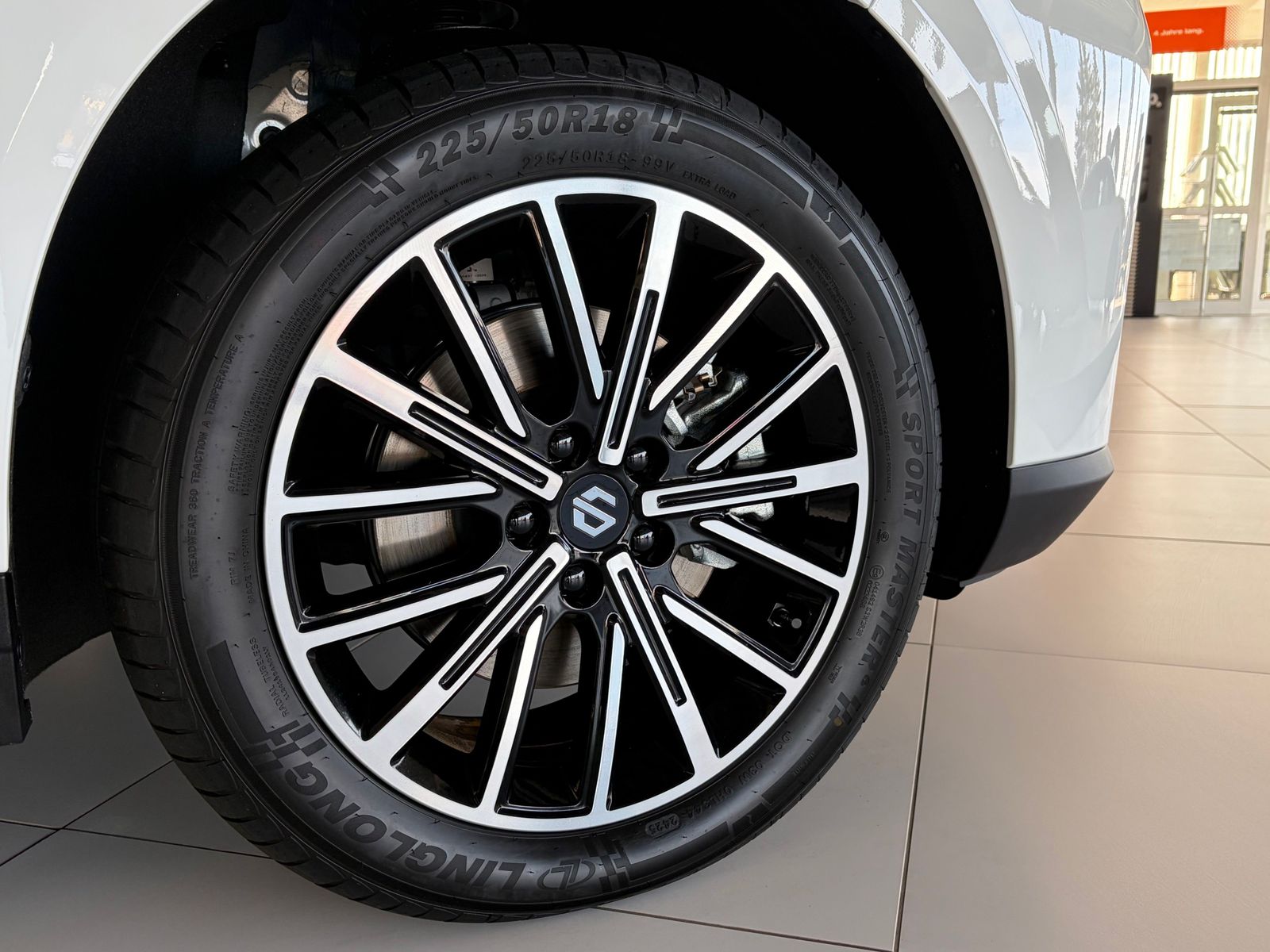 Leapmotor B10 - Bild 11