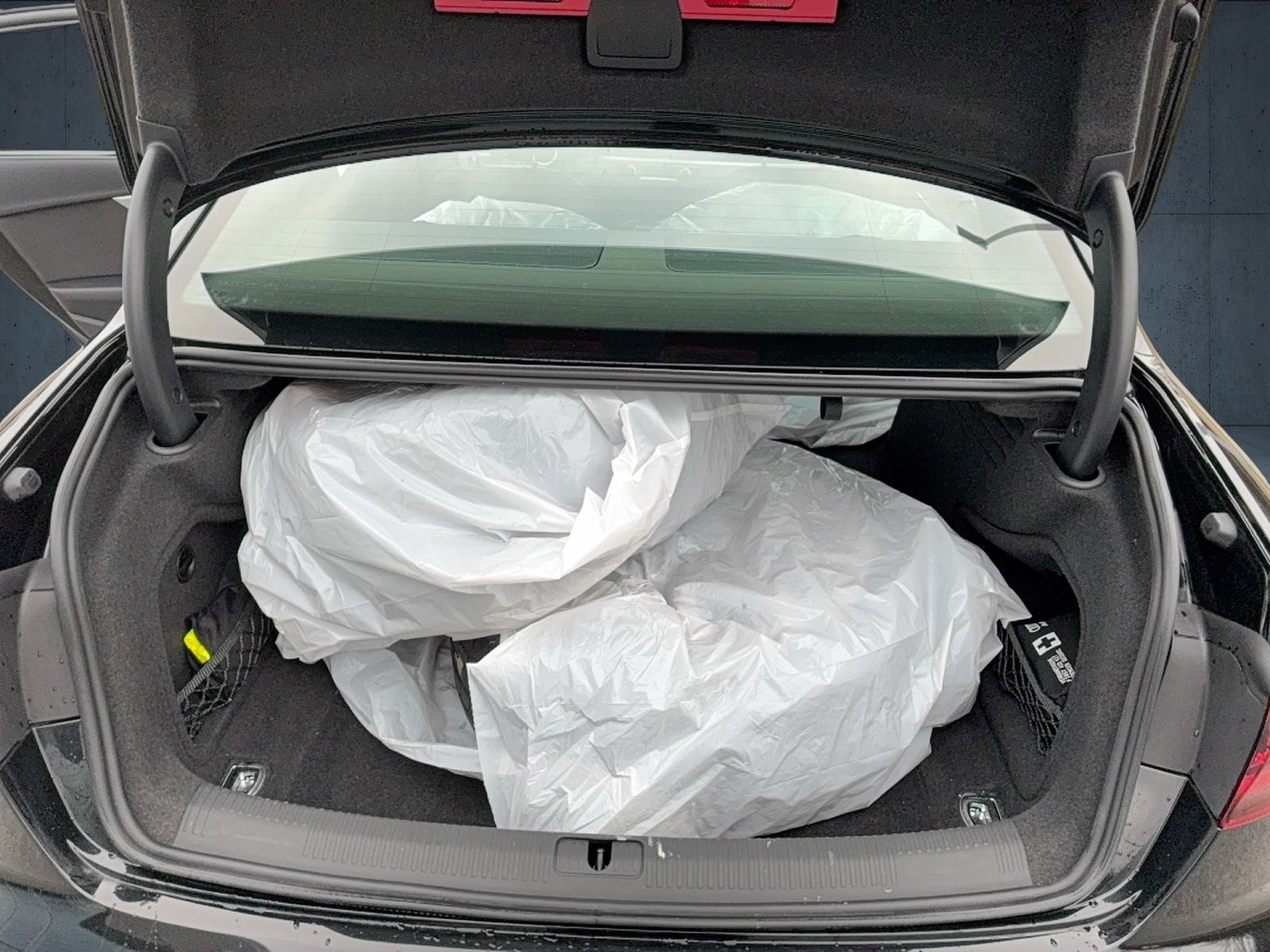 Audi A4 - Bild 14