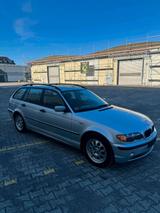 BMW 318i E46 Automatik, TÜV NEU - gebrauchte BMW 1er Reihe aus dem Jahr 2002