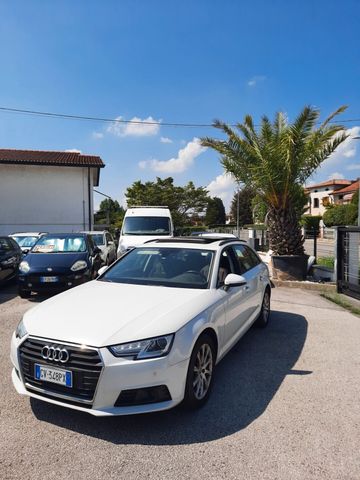 Audi A4 2.0 TDI RADAR TETTO NAVI