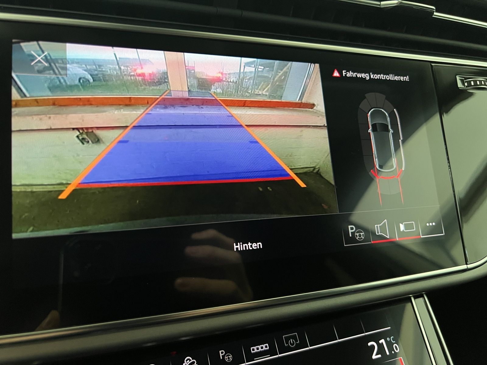 Audi Q8 - Bild 23