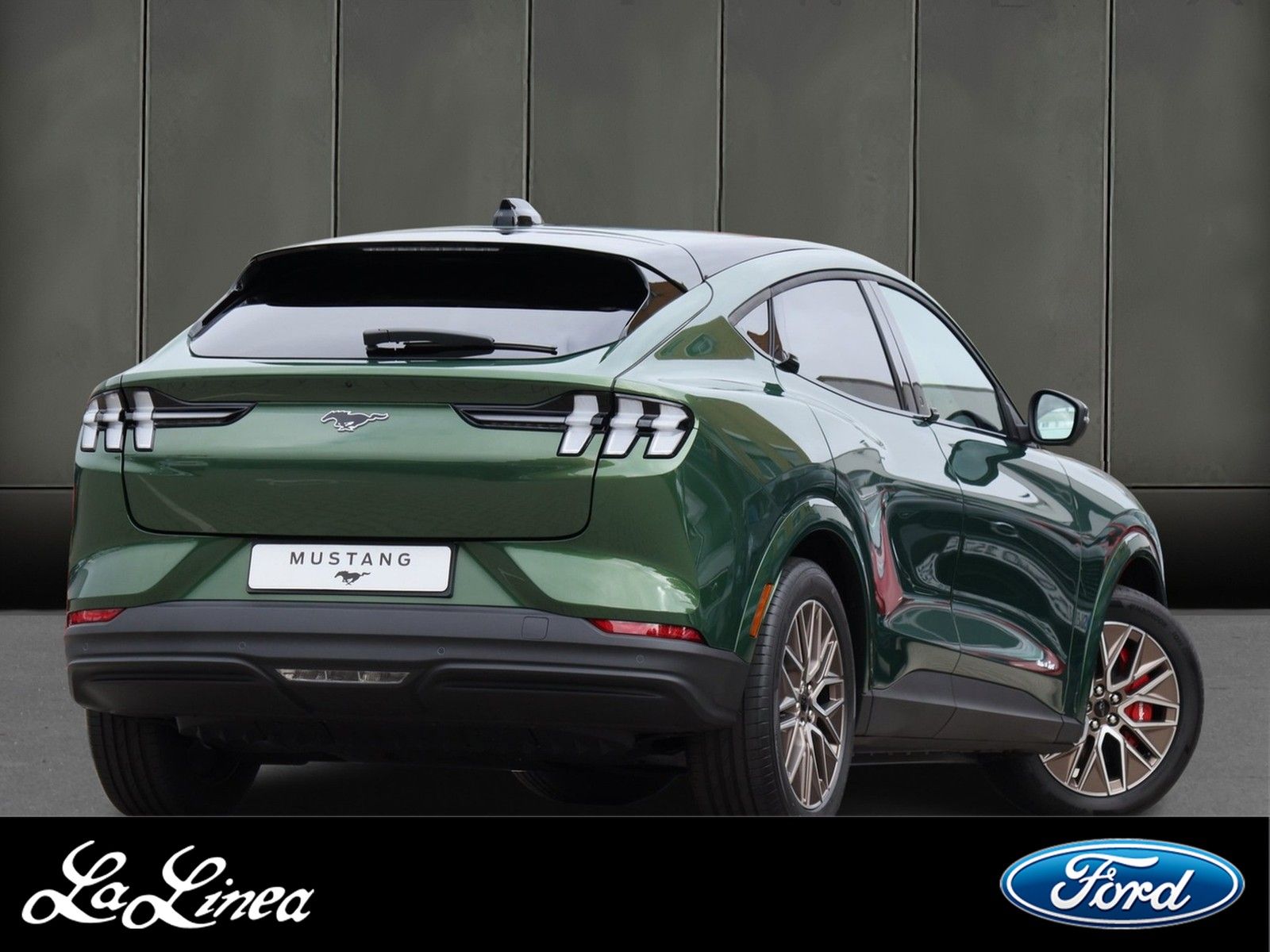 Ford Mustang Mach-E Premium imagem 2