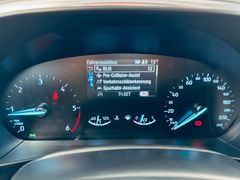 FORD Focus Titanium X*SCHECKHEFT*ACC*PDC*LED*AHK