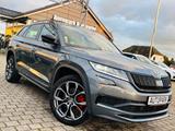 Skoda Kodiaq RS 4x4 *AHK*LED*KAMERA*ALCANTARA* - Skoda Kodiaq in Lübeck