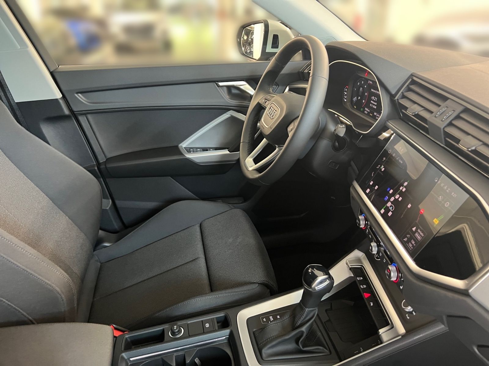 Audi Q3 - Bild 12