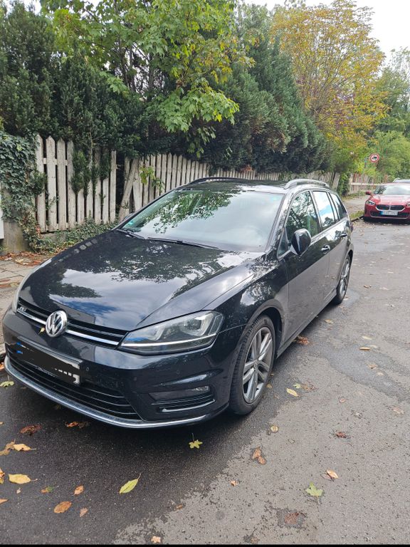 Image of Volkswagen Golf