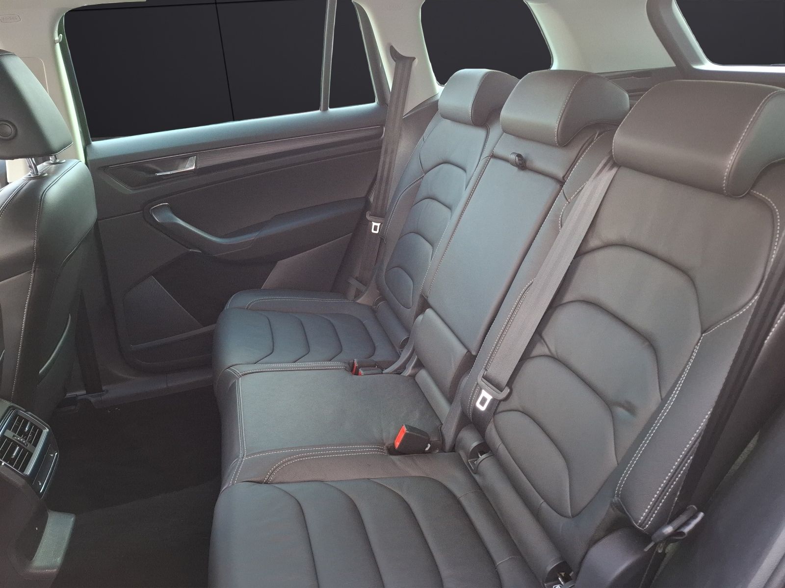 Fahrzeugabbildung SKODA Kodiaq TDI Soleil DSG 4x4 Standhzg. LED Navi Led