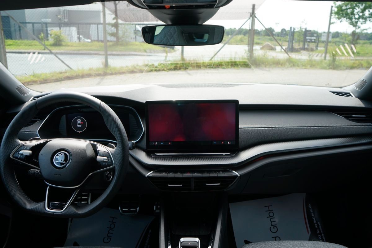 Fahrzeugabbildung SKODA Octavia Limo 2.0 TDI DSG *Sportline*Garantie