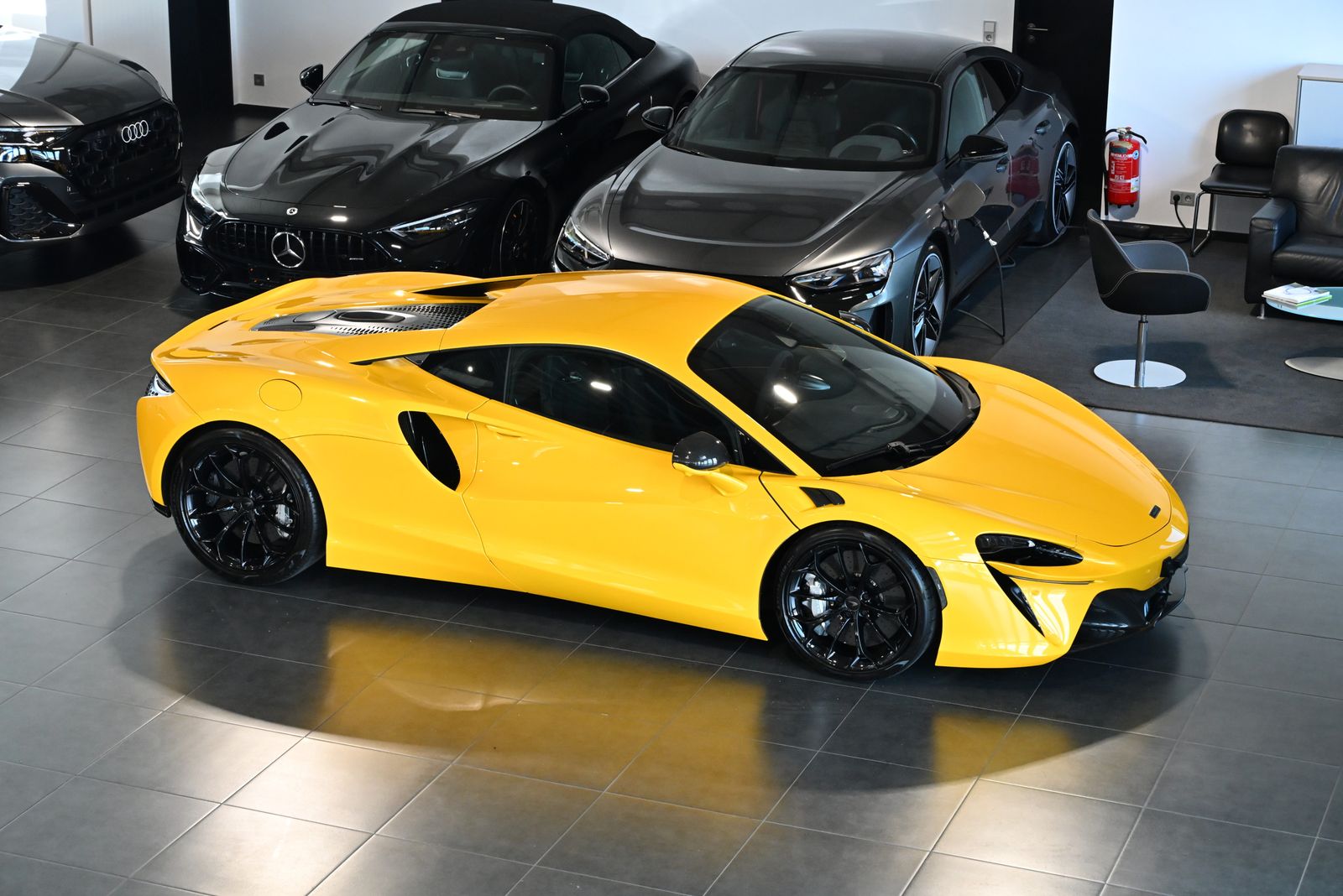 McLaren Artura MSO/Performance/Carbon/Lift/Exhaust/B&W imagem 3