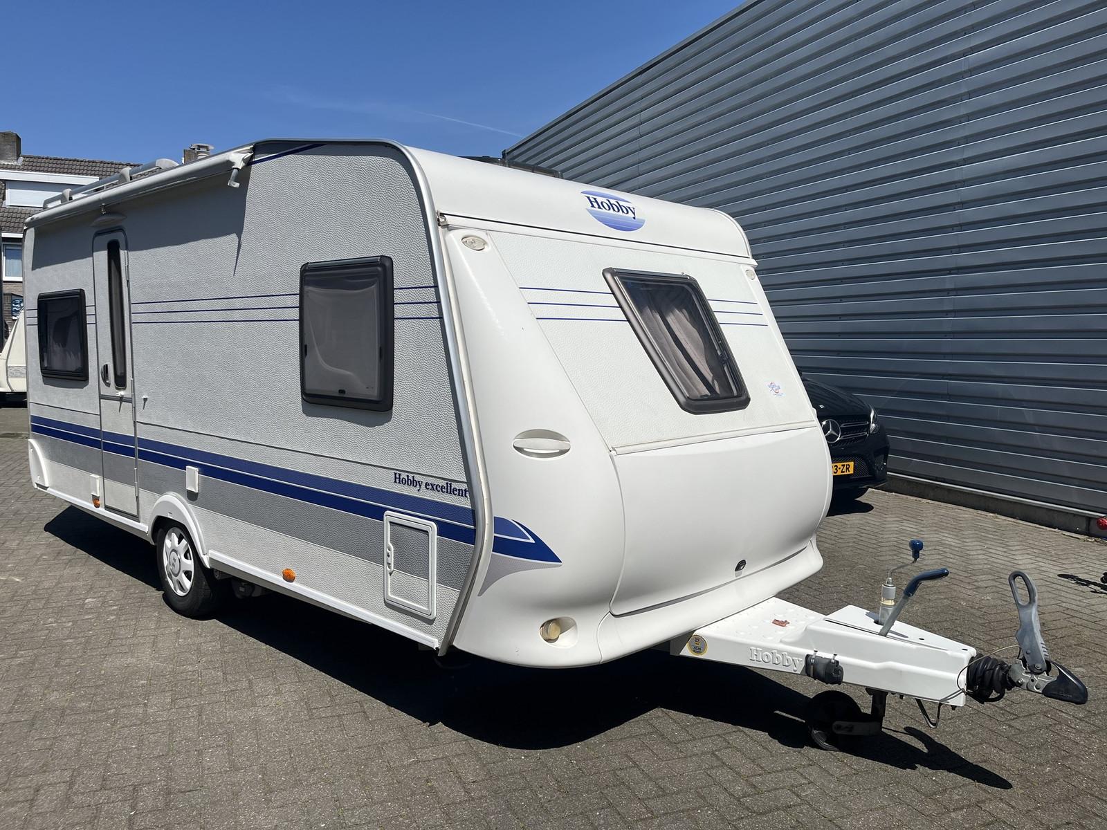 Hobby 495 UFE Excellent met mover