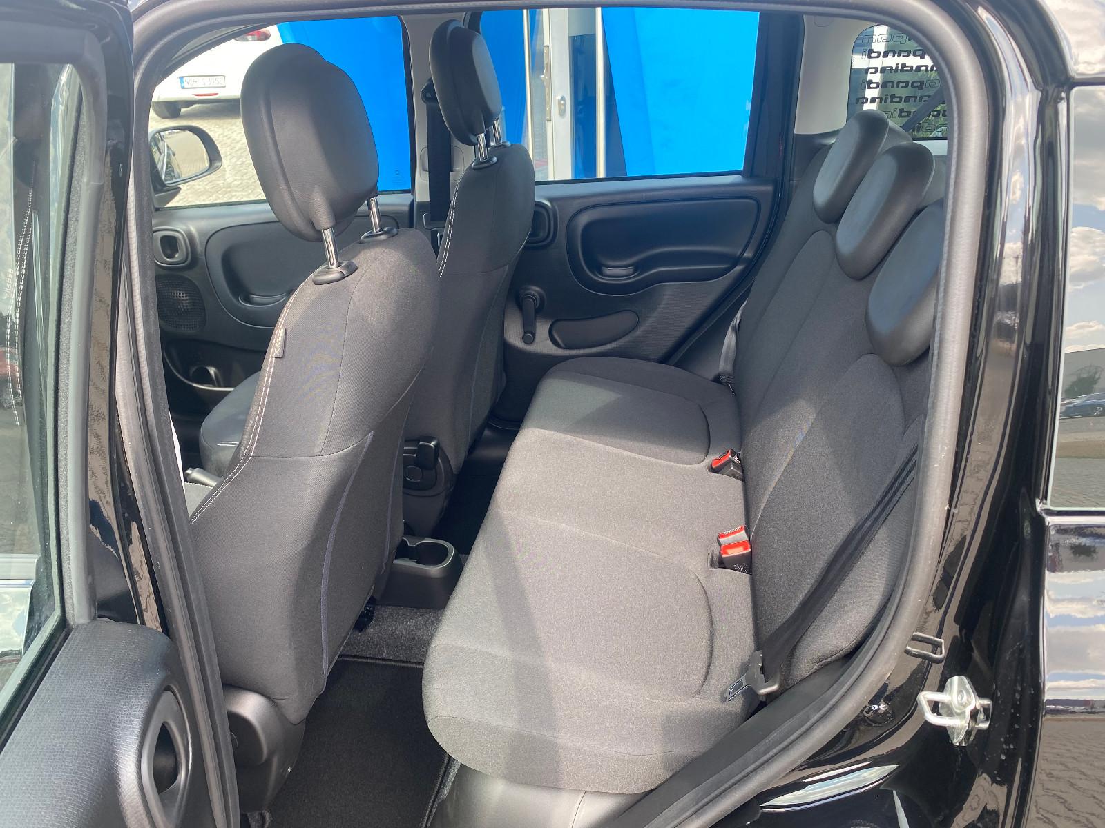 Fiat Pandina 1.0 GSE Hybrid ICON PDC Klima Temp DAB