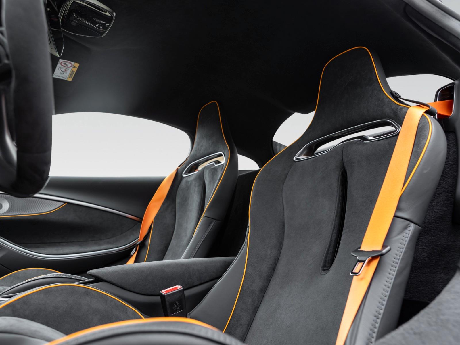 McLaren Artura | 3 Jahre Garantie & 2 Jahre Service inkl