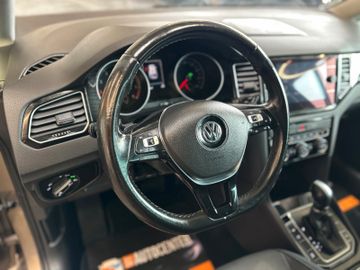 Volkswagen Golf Sportsvan VII Highline *LED*ACC*AHK*