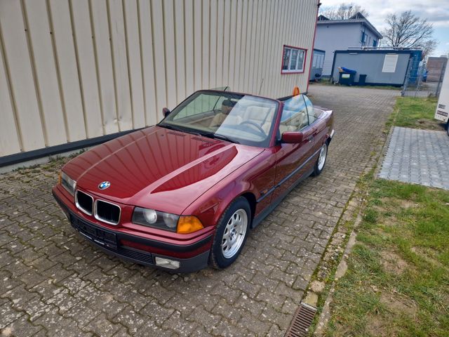 BMW 320i Cabrio 320i 1.Hand,Dt.Fzg.Top