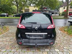 Fahrzeugabbildung Renault Scenic III Dynamique 1.5 dCi*Tempomat*Navi*