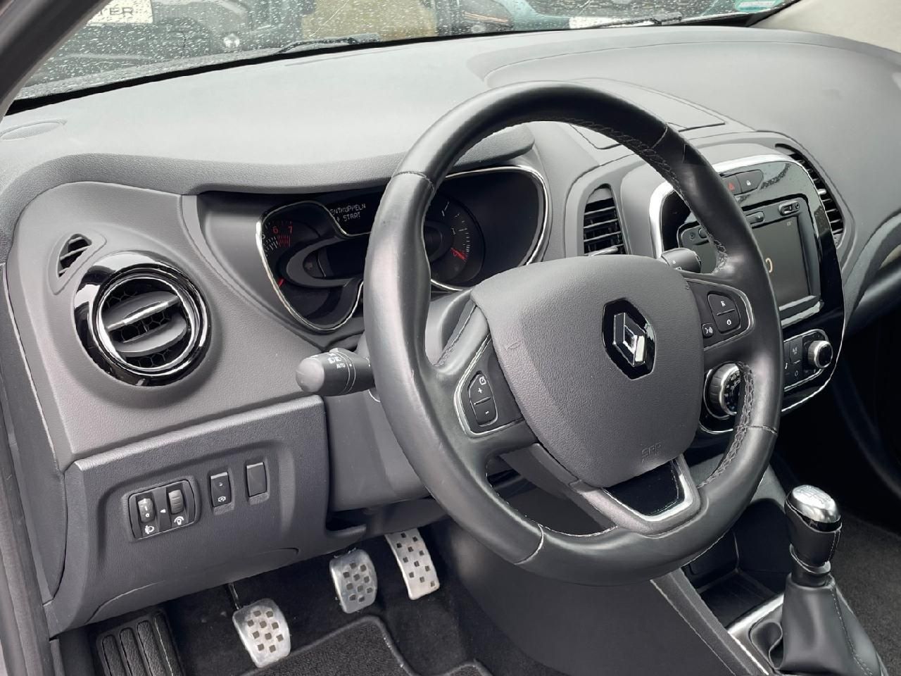 Fahrzeugabbildung Renault Captur Collection