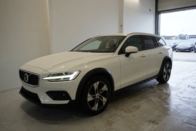 VOLVO V60 CC