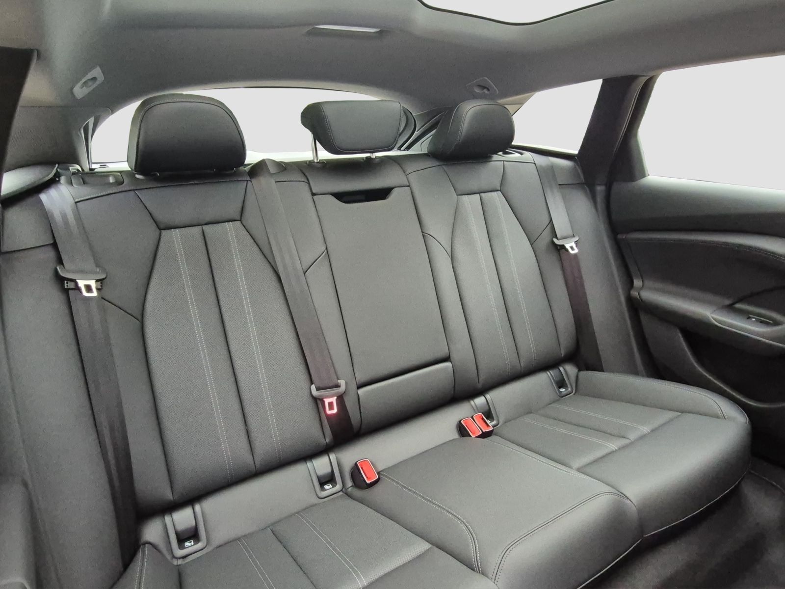 Audi A6 - Bild 19