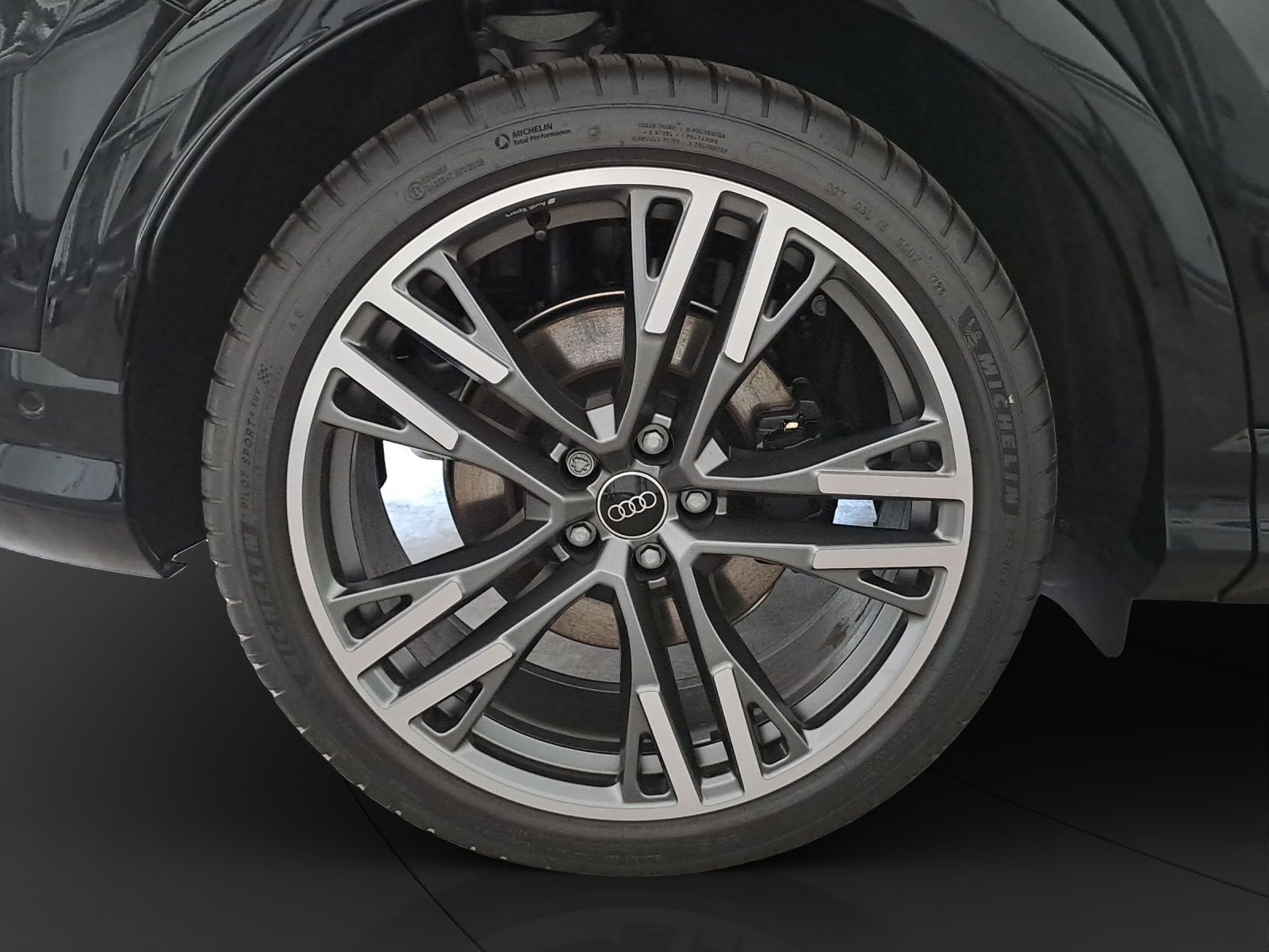 Audi SQ5 - Bild 11