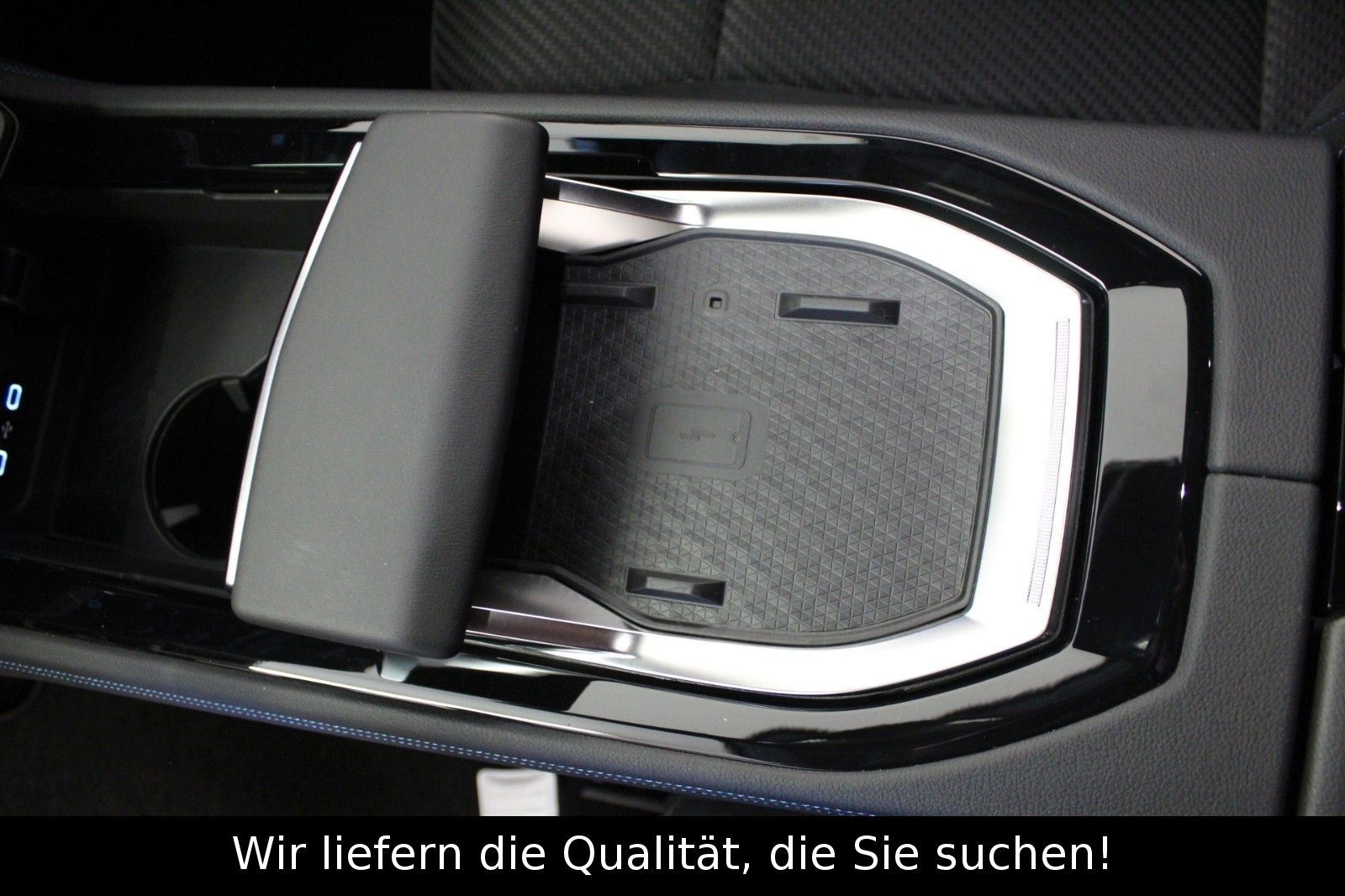 Fahrzeugabbildung Renault Austral Mild Hybrid 160 Iconic Esprit Alpine Aut