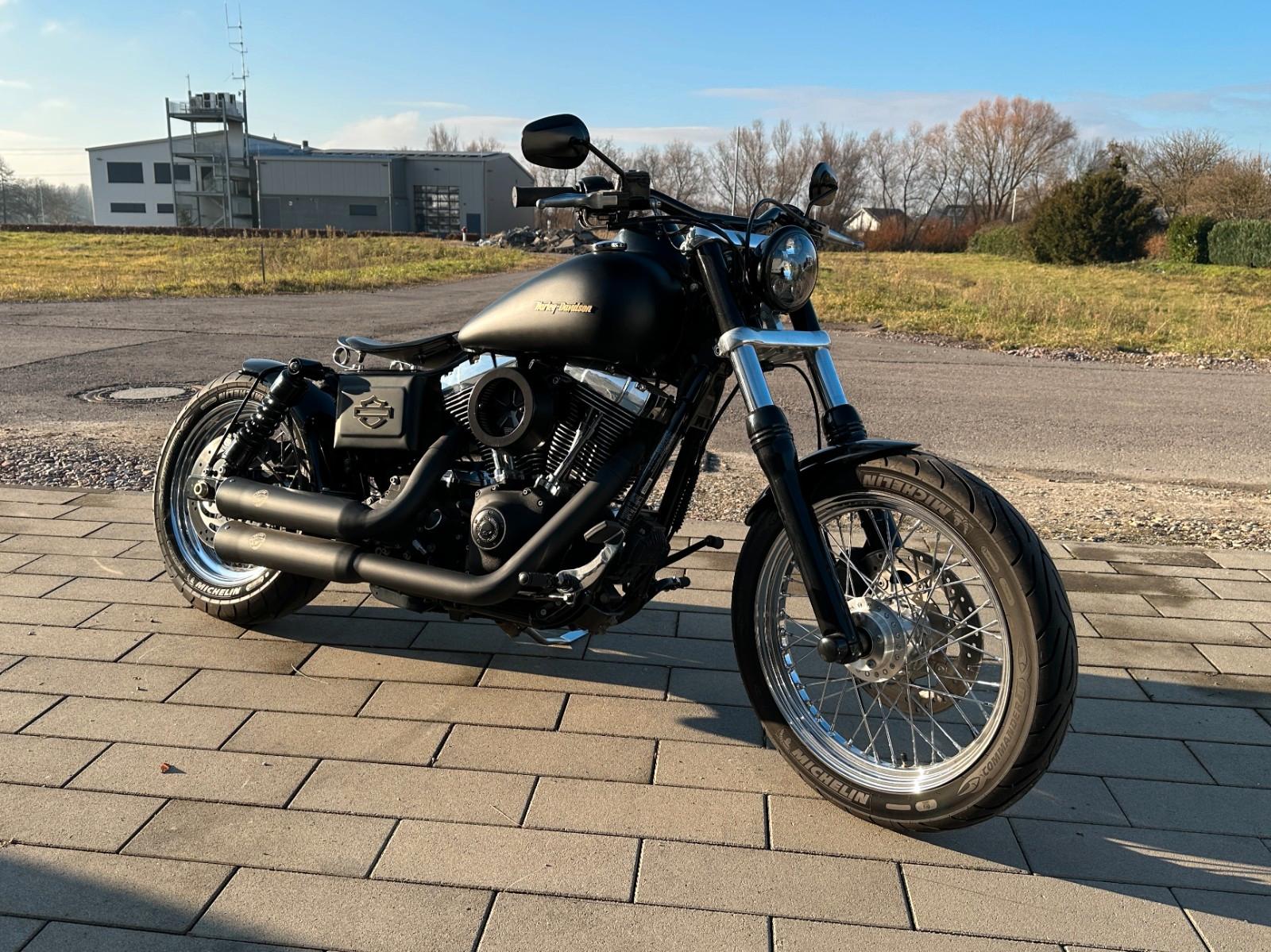 Harley-Davidson Dyna Super Glide Wunderkind, Falcon, Bobber