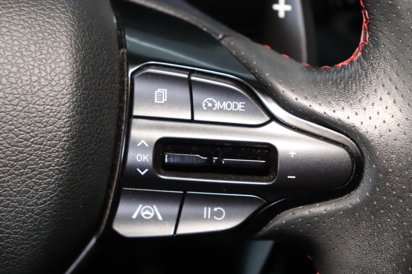 Fahrzeugabbildung Hyundai i30 Fastback * N-line * LED * DAB * RFK