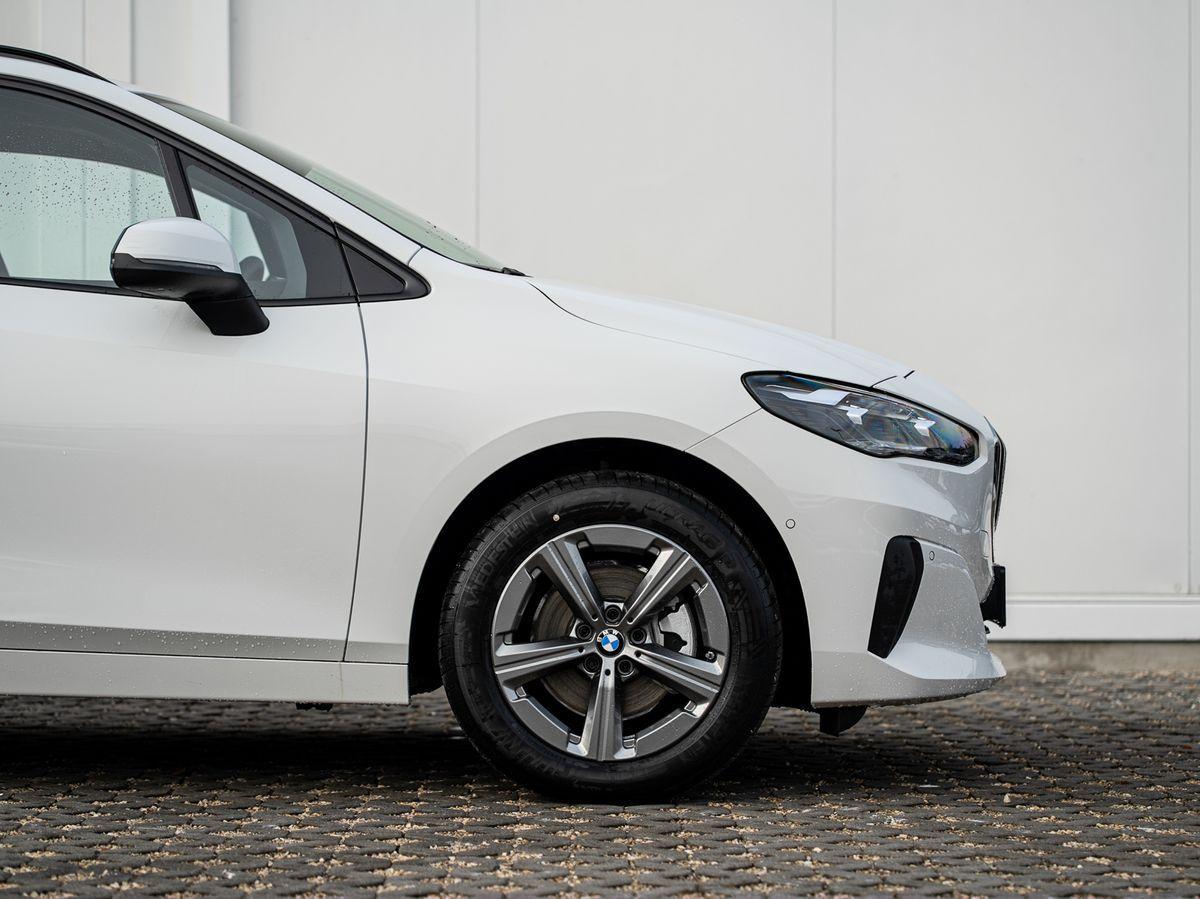BMW Active 220d Active Tourer AHK 17" aLED PANO Sportsitze, миниатюра 6