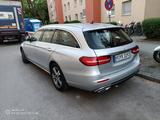 Mercedes-Benz E 220 d T Autom. - - Mercedes-Benz E 220 Gebrauchtwagen in München