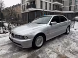 BMW 520i Aut*Leder*PDC*Schiebedach*Rostfrei! - BMW 520 aus 2001