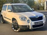 Skoda Yeti Ambition Plus Edition+NAVI+PAMORAMA+ALU+PDC - Skoda Gebrauchtwagen in Paderborn