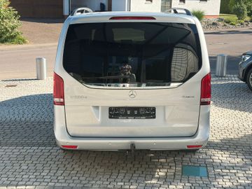Mercedes V 300 - 8