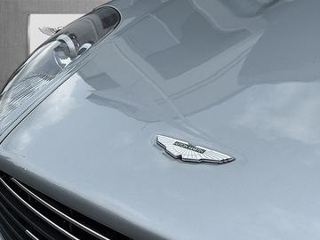 2007 Aston Martin DB9 — фото 10