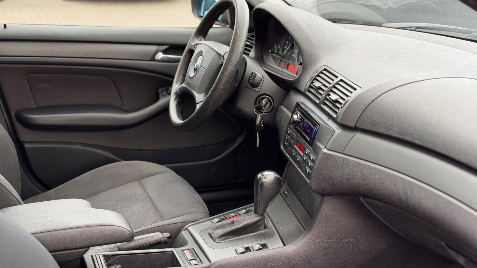 BMW 316 2005 — photo 15