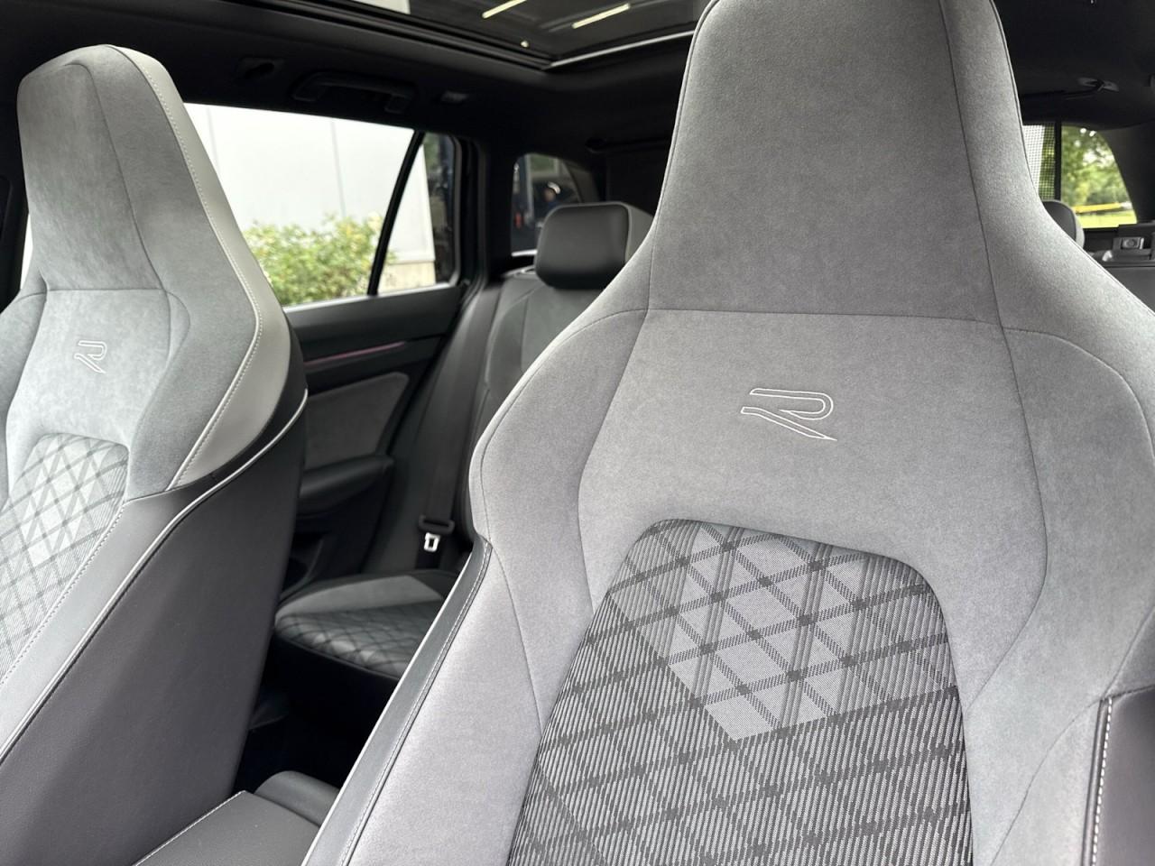 Volkswagen Golf VIII 1.5 TSI R-Line OPF (EURO 6d) Klima, миниатюра 20